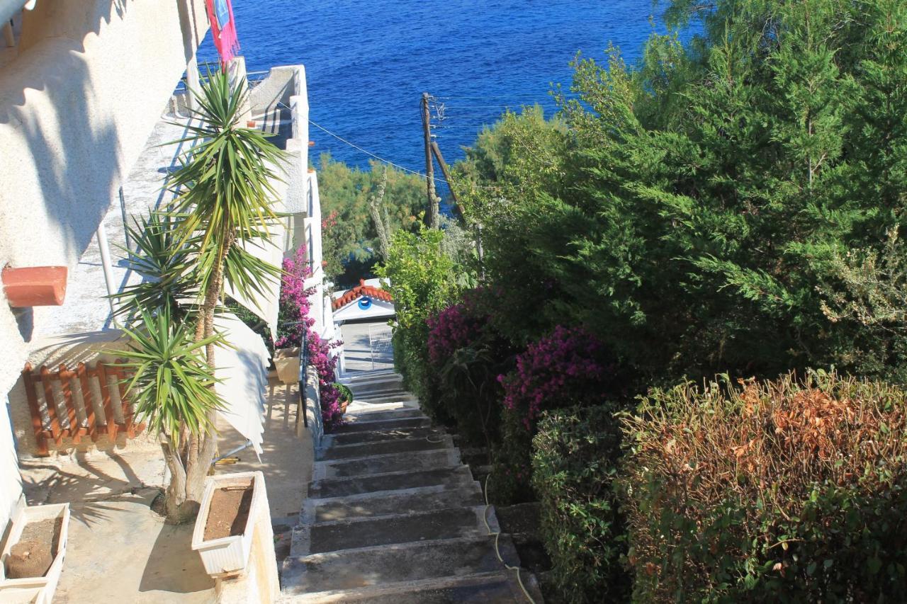Daskalio Resort Keratea Buitenkant foto
